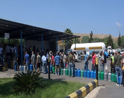 مواقع التواصل تشتعل بعد إعلان مصرف لبنان رفع الدعم عن المحروقات- (تغريدات)