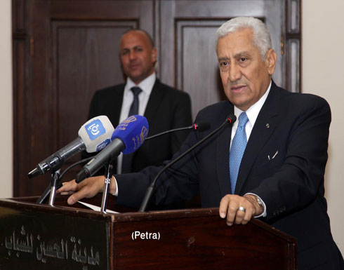 النسور: البطالة تتصدر جدول اولويات الحكومة