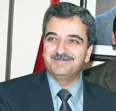 وزير المالية: عجز الموازنة يتراجع الى 175 مليون دينار وزير المالية: عجز الموازنة يتراجع الى 175 مليون دينار