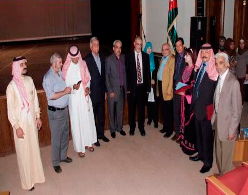 منتدى الزرقاء والرصيفة يحتفلان بعيد ميلاد القائد منتدى الزرقاء والرصيفة يحتفلان بعيد ميلاد القائد