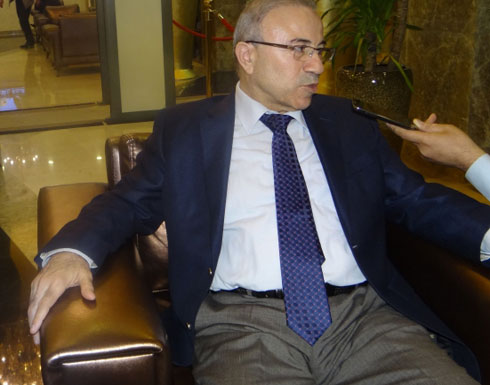 المعارضة السورية تلوح بتعليق مشاركتها في جنيف