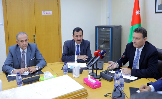 "الحريات النيابية" تدعو لإعادة النظر في قانون منع الجرائم والموقوفين إدارياً