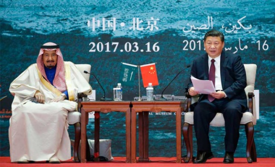 السعودية والصين توقعان اتفاقات بقيمة 65 مليار دولار خلال زيارة الملك سلمان السعودية والصين توقعان اتفاقات بقيمة 65 مليار دولار خلال زيارة الملك سلمان