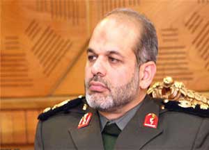 إيران: سندمر إسرائيل ونشل هرمز حال مهاجمة "بوشهر"