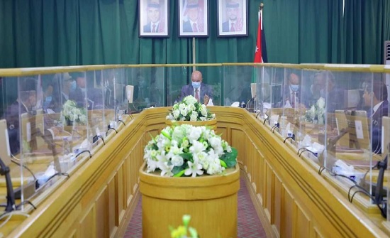 رئيس مجلس الأعيان يلتقي وزير خارجية صربيا رئيس مجلس الأعيان يلتقي وزير خارجية صربيا