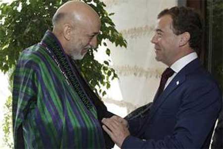 كرزاي يطلب دعم روسيا بعد 20 عاما من انسحابها من أفغانستان