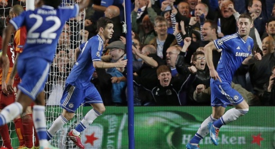 فيديو| البلوز يتخطى غلطه سراي إلى ربع نهائي أبطال أوروبا