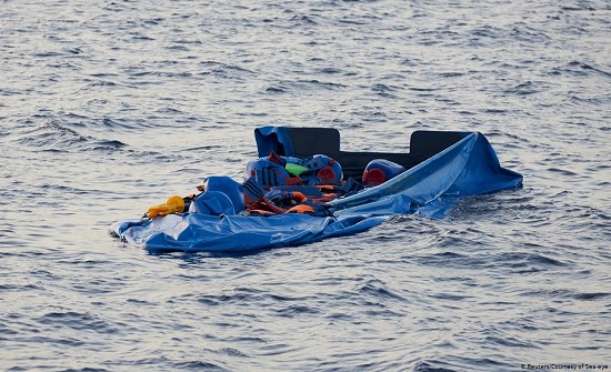 الدولية للهجرة : 40 شخصا على الأقل غرقوا في تحطم سفينة قبالة سواحل تونس الدولية للهجرة : 40 شخصا على الأقل غرقوا في تحطم سفينة قبالة سواحل تونس