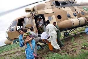 الجيش الباكستاني يكثف عمليات الإغاثة   