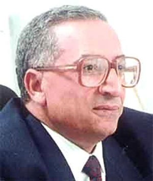 المؤرخ والمفكر محمد عدنان البخيت يدعو الى اعادة كتابة التاريخ انطلاقا من المحلية المؤرخ والمفكر محمد عدنان البخيت يدعو الى اعادة كتابة التاريخ انطلاقا من المحلية