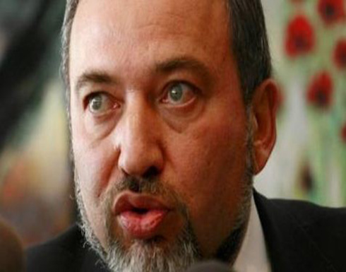 ليبرمان يتوعد بالرد "الأقسى والأقوى" على سقوط قذائف سورية على الجولان