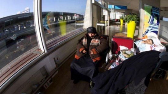 مطار رواسي الباريسي ملجأ للمشردين