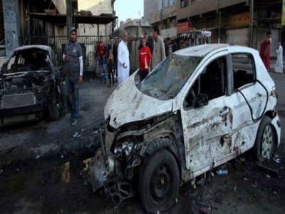 عشرة قتلى بتفجير سيارة استهدف خيمة عزاء للشيعة في بغداد
