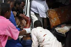 مقتل 15 نائباً صومالياً في هجوم لمسلحين على فندق بمقديشو