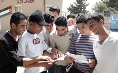 هل يمنح طلبة التوجيهي فرصة خامسة؟