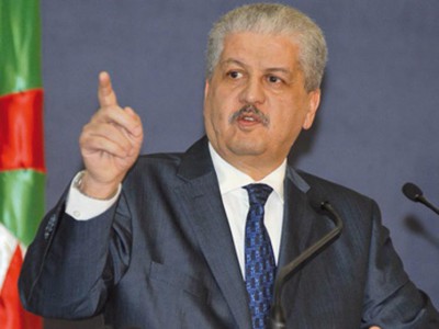 سلال: الجزائر كانت مستهدفة بعد سوريا لضرب استقرارها سلال: الجزائر كانت مستهدفة بعد سوريا لضرب استقرارها
