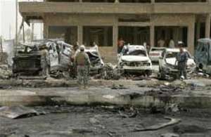 46 قتيلا واكثر من مئتي جريح في سلسلة هجمات منسقة في العراق