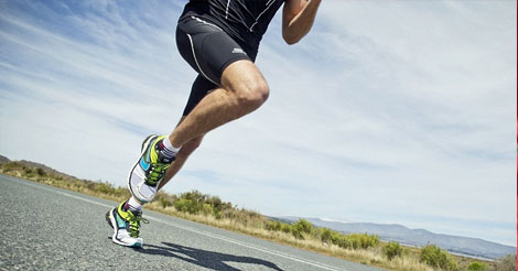 العداء الجوهر يتألق في تايلاند ويخطف بطاقة التأهل لأولمبية للشباب