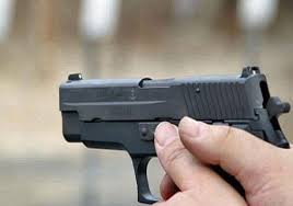 الطفيلة : إصابة سبعيني بأعيرة نارية