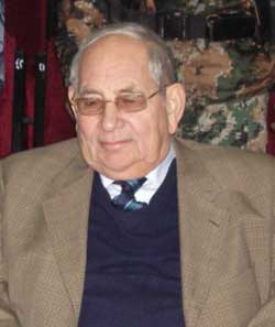 الامير رعد بن زيد يزور وزارة العمل  