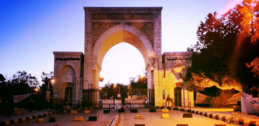 حملة ترويجية لبوابة فرص الالكترونية في كلية عمان الجامعية