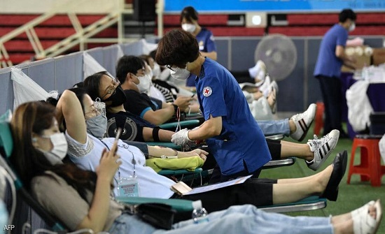 كوريا الجنوبية تعلن سول "منطقة حرب" في المعركة ضد كورونا