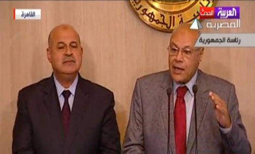 العوا : الرئيس مرسي ارسل قانون الانتخاب الى الحكومة دون تدخل ( فيديو ) العوا : الرئيس مرسي ارسل قانون الانتخاب الى الحكومة دون تدخل ( فيديو )