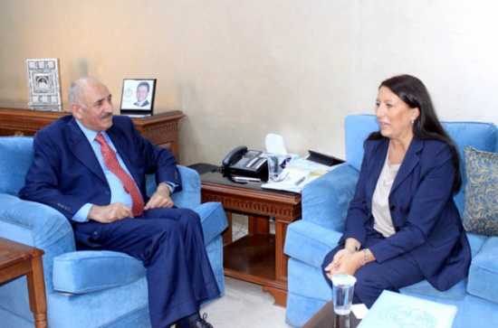 الذنيبات يؤكد حرص الوزارة على توفير بيئة صحية آمنة في المدارس الذنيبات يؤكد حرص الوزارة على توفير بيئة صحية آمنة في المدارس
