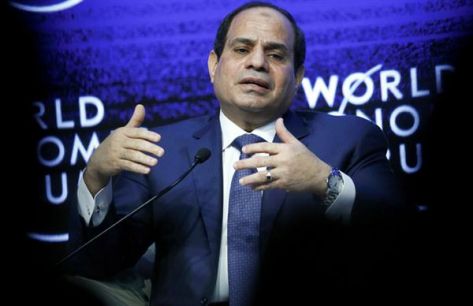 بلومبيرغ: السيسي هو المسؤول عن تدمير الاقتصاد المصري بلومبيرغ: السيسي هو المسؤول عن تدمير الاقتصاد المصري