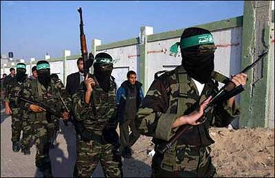 استنئاف النشاط المسلح لحماس في الضفة: المغزى والدوافع