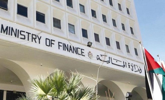 خبراء: سوء إدارة السياسة المالية يعيق انخفاض الدين العام خبراء: سوء إدارة السياسة المالية يعيق انخفاض الدين العام