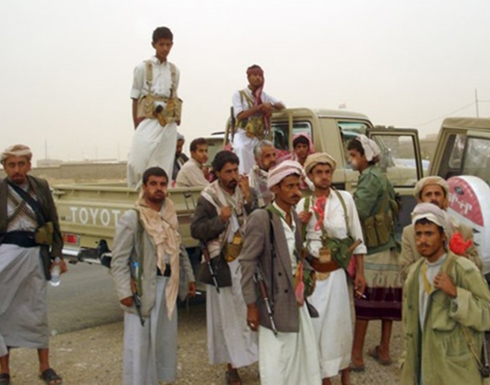 الحوثيون يقصفون مبنى التلفزيون اليمني ويهاجمون نقطة عسكرية في صنعاء الحوثيون يقصفون مبنى التلفزيون اليمني ويهاجمون نقطة عسكرية في صنعاء