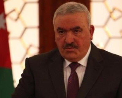 الوحش : موظفون في التربية لا عمل لهم