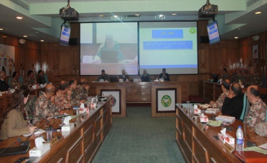 ندوة بكلية الدفاع الوطني عن الفضاء الإلكتروني وصناعة التطرف والإرهاب ندوة بكلية الدفاع الوطني عن الفضاء الإلكتروني وصناعة التطرف والإرهاب
