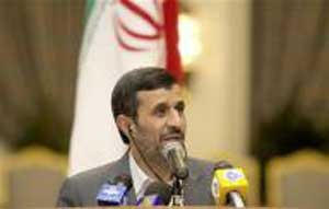 نجاد في الدوحة.. ويؤكد أن أي هجوم على بلاده سيمحو إسرائيل من الجغرافيا