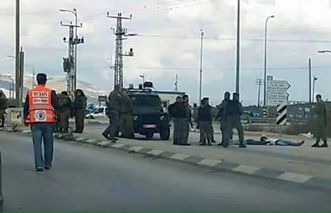 شهيد وجريح برصاص الاحتلال في نابلس بزعم طعن جندي ( صور ) شهيد وجريح برصاص الاحتلال في نابلس بزعم طعن جندي ( صور )