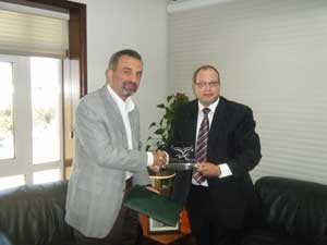 عبد المالك الجابر ينضم لعضوية ملتقى الإعلاميين الشباب العرب 