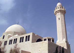 نقلة نوعية شهدتها مقامات الصحابة في المزار الجنوبي بفضل الرعاية الهاشمية  
