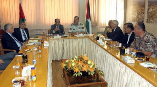 وزير التخطيط والتعاون الدولي يزور المركز الجغرافي الملكي