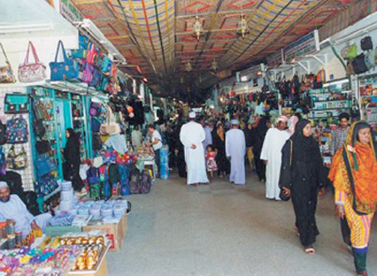 توقعات بنشاط تجاري كبير في المملكة تزامنا مع العيد توقعات بنشاط تجاري كبير في المملكة تزامنا مع العيد