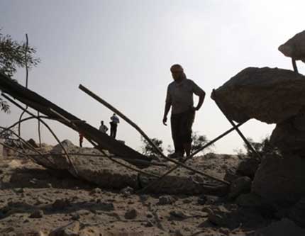 استشهاد 3 فلسطينيين في قصف مدفعي إسرائيلي بقطاع غزة