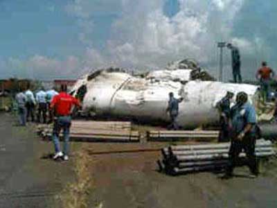 فنزويلا: تحطم طائرة تقل 47 راكبا ونجاة 23 منهم