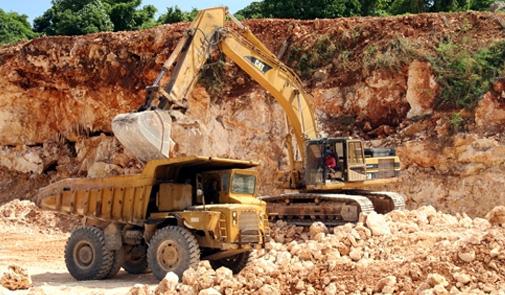 اغلاق جميع المقالع غير المرخصة في عجلون