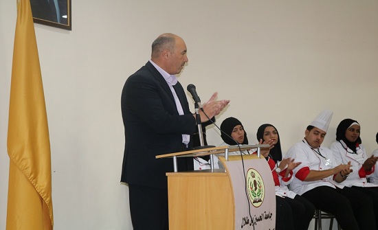 بالصور : تخريج الفوج الأول من طلبة الدبلوم التقني "فنون الطهي" في جامعة الحسين بن طلال