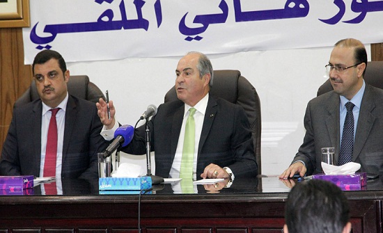 رئيس الوزراء : مليون وأربعمائة ألف عامل وافد في الأردن رئيس الوزراء : مليون وأربعمائة ألف عامل وافد في الأردن