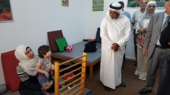 سفير الامارات يفتتح مشروع مركز الخياطة لمؤسسة اعمار الرمثا سفير الامارات يفتتح مشروع مركز الخياطة لمؤسسة اعمار الرمثا