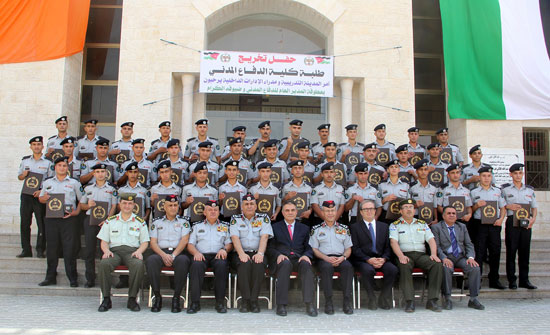 الدفاع المدني يحتفل بتخريج الفوج الحادي عشر لطلبة دبلوم الإسعاف الفوري