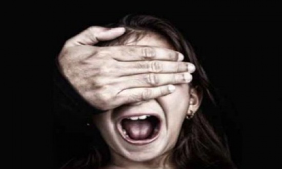 الموقر : اب يقتل ابنته ذات العامين بعد ضربها وتعذيبها الموقر : اب يقتل ابنته ذات العامين بعد ضربها وتعذيبها