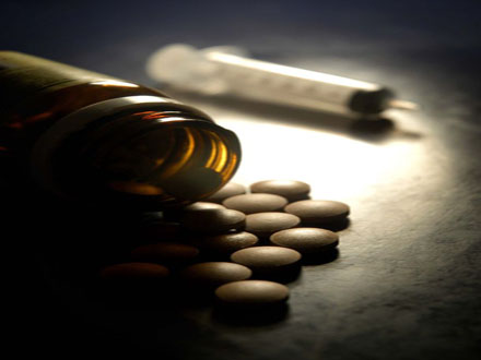 فرنسا تفتح مركزا شرعيا لتعاطي المخدرات .. !