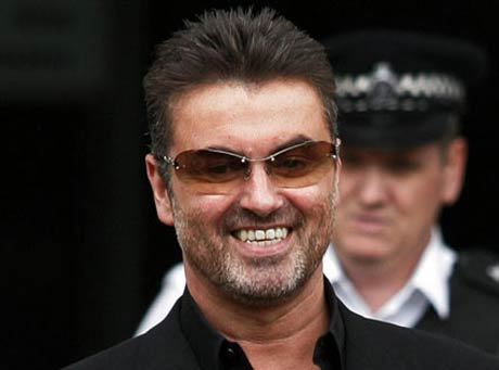 جورج مايكل بالسجن لمدة شهرين 